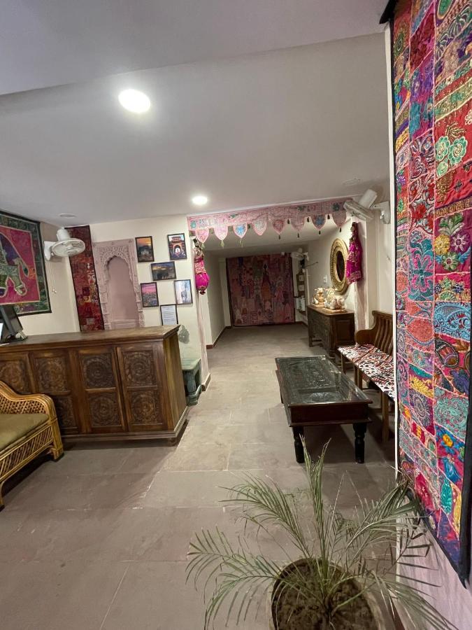 Hotel Corsican Haveli